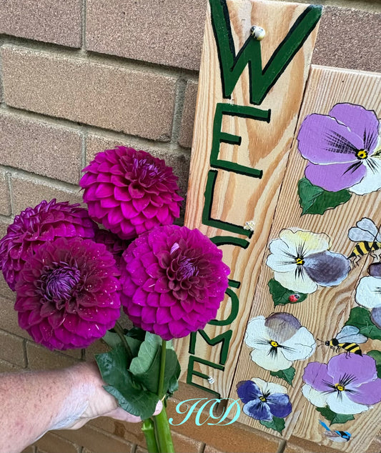 Purple Dream - Dahlia - Small Decorative